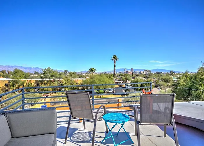 Charming Vacation Rental: 2 Mi To Downtown Tucson